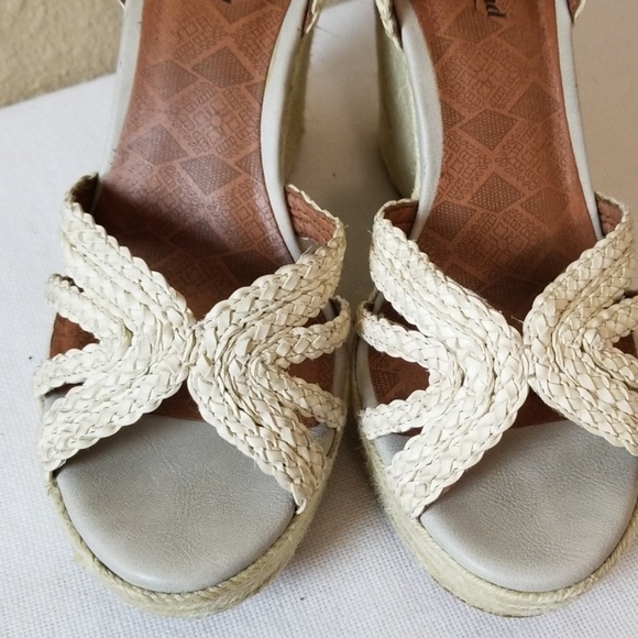 Lucky Brand Espadrille Ivory Wedge - Picture 2 of 7